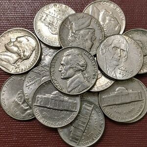 Random Lot of 17 US Nickels — Collection of American 5-Cent Coins